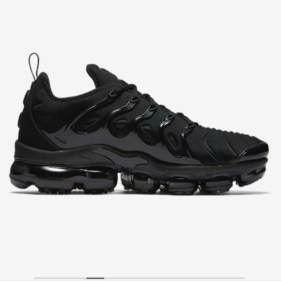 Nike Air Vapormax Plus Triple Black - Picture 5 of 10